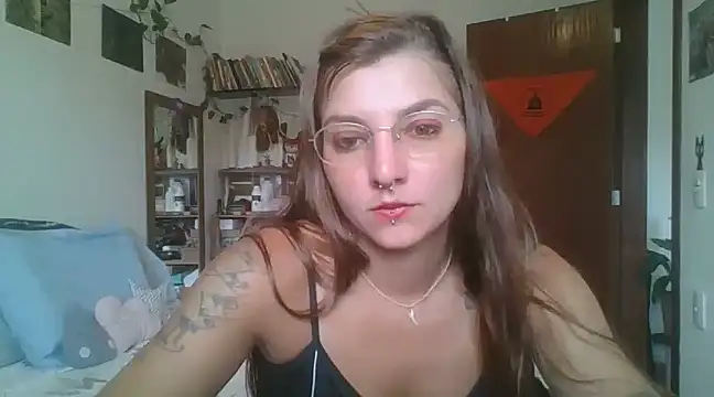 Snapshot of SweetyBabyDemon chatting on 03/11/25, 01:34 SweetyBabyDemon online show from 03/11/25, 01:34