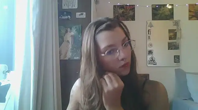 Snapshot of SweetyBabyDemon chatting on 03/20/25, 08:29 SweetyBabyDemon online show from 03/20/25, 08:29