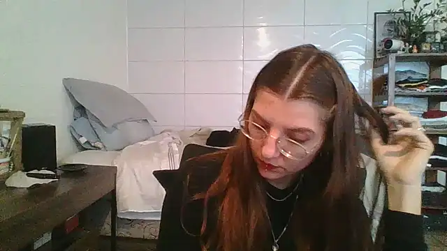 Snapshot of SweetyBabyDemon chatting on 09/08/25, 02:27 SweetyBabyDemon online show from 09/08/25, 02:27