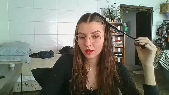 Snapshot of SweetyBabyDemon chatting on 09/09/25, 04:50 SweetyBabyDemon online show from 09/09/25, 04:50