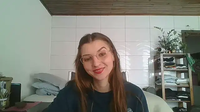 Snapshot of SweetyBabyDemon chatting on 09/18/25, 02:52 SweetyBabyDemon online show from 09/18/25, 02:52