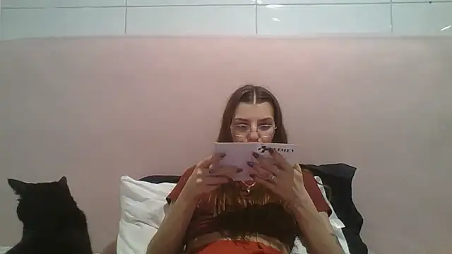 Snapshot of SweetyBabyDemon chatting on 09/30/25, 08:58 SweetyBabyDemon online show from 09/30/25, 08:58