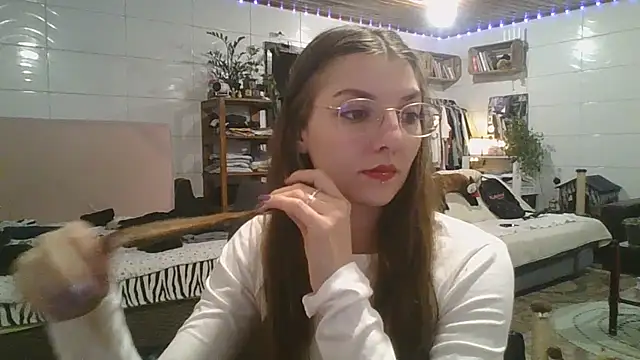 Snapshot of SweetyBabyDemon chatting on 10/02/25, 10:50 SweetyBabyDemon online show from 10/02/25, 10:50