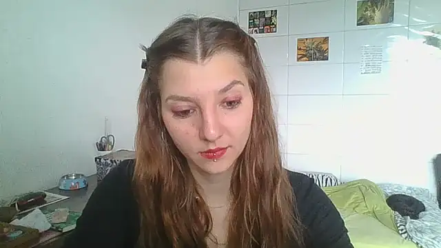 Snapshot of SweetyBabyDemon chatting on 11/08/25, 01:11 SweetyBabyDemon online show from 11/08/25, 01:11