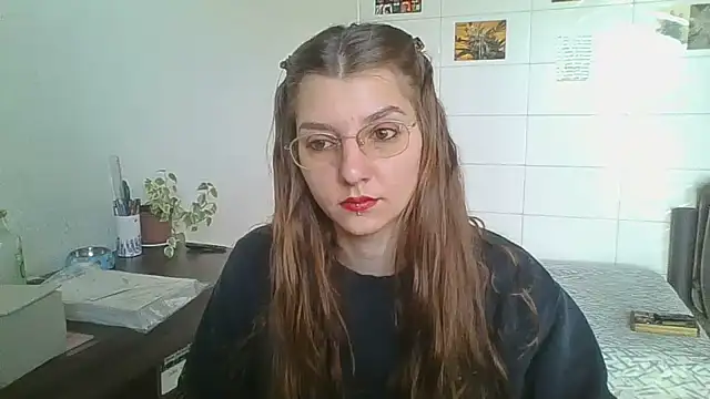 Snapshot of SweetyBabyDemon chatting on 11/10/25, 12:59 SweetyBabyDemon online show from 11/10/25, 12:59