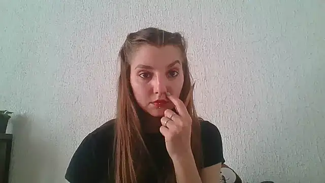 Snapshot of SweetyBabyDemon chatting on 11/29/25, 04:10 SweetyBabyDemon online show from 11/29/25, 04:10