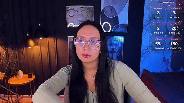 Christy Calypso online show from 12/11/24, 02:09