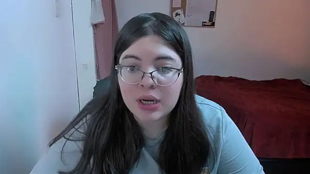 Snapshot of Aria_Fullbuster chatting on 09/18/25, 09:06 Aria Fullbuster online show from 09/18/25, 09:06