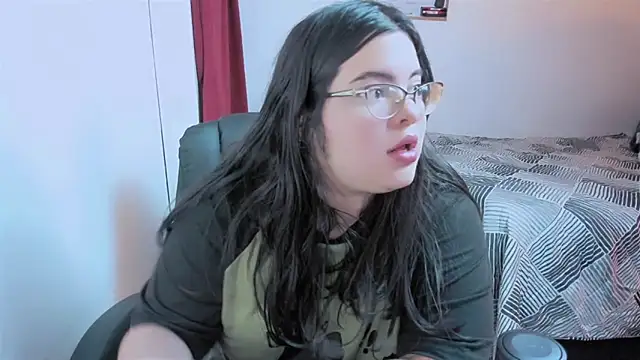 Snapshot of Aria_Fullbuster chatting on 10/17/25, 08:22 Aria Fullbuster online show from 10/17/25, 08:22