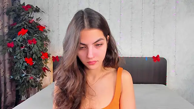 Snapshot of Milana_Crystal_ chatting on 01/08/25, 08:16 Milana Crystal online show from 01/08/25, 08:16