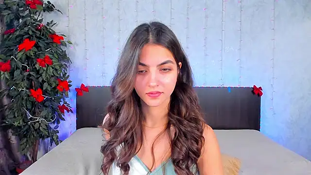 Snapshot of Milana_Crystal_ chatting on 01/21/25, 11:24 Milana Crystal online show from 01/21/25, 11:24