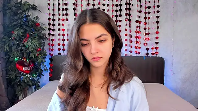 Snapshot of Milana_Crystal_ chatting on 02/11/25, 08:15 Milana Crystal online show from 02/11/25, 08:15