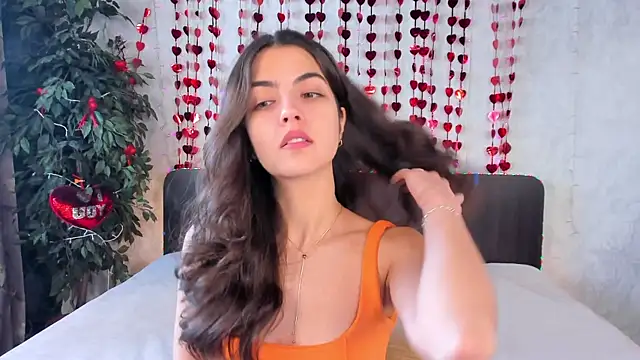 Snapshot of Milana_Crystal_ chatting on 02/28/25, 08:20 Milana Crystal online show from 02/28/25, 08:20