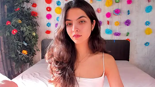 Snapshot of Milana_Crystal_ chatting on 03/09/25, 11:25 Milana Crystal online show from 03/09/25, 11:25