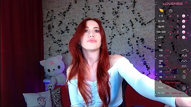Snapshot of Sidney_blush chatting on 12/07/24, 05:37 Sidney blush online show from 12/07/24, 05:37