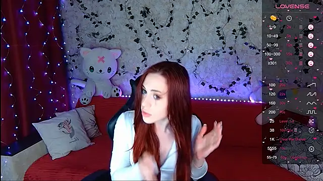 Snapshot of Sidney_blush chatting on 12/29/24, 10:34 Sidney blush online show from 12/29/24, 10:34