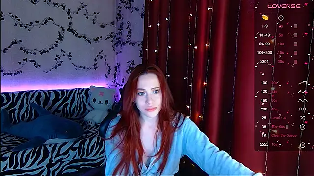 Snapshot of Sidney_blush chatting on 03/10/25, 03:34 Sidney blush online show from 03/10/25, 03:34