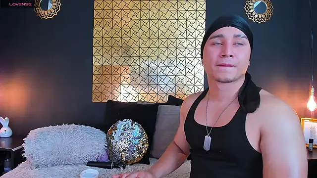 francesco evan online show from 02/11/25, 08:52