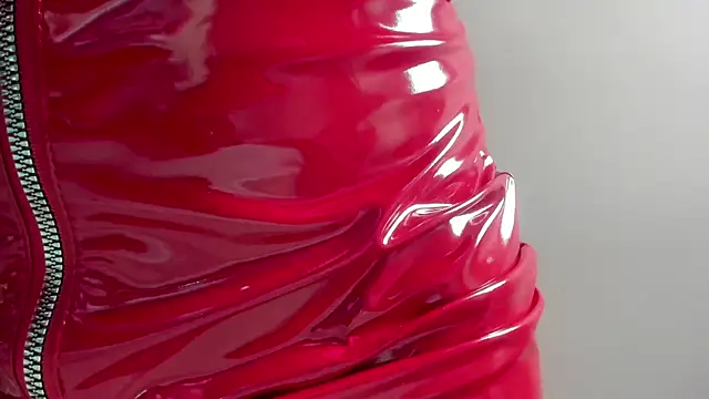 zara  sweet online show from 01/13/25, 03:47