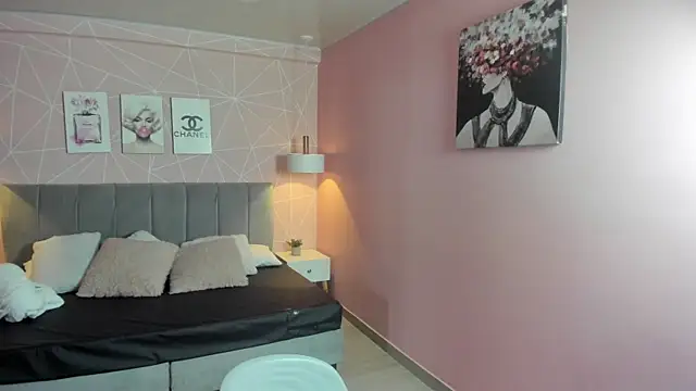 zara  sweet online show from 10/27/25, 01:26