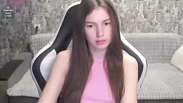 Snapshot of MissMiaCutie chatting on 09/19/25, 09:11 MissMiaCutie online show from 09/19/25, 09:11