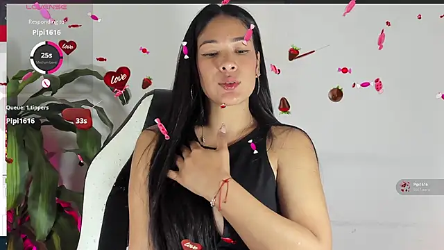 Snapshot of bella_hadid1_ chatting on 03/16/25, 06:09 bella hadid1 online show from 03/16/25, 06:09