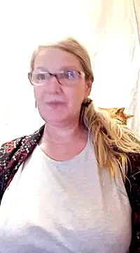 irinamaux online show from 02/13/25, 07:03