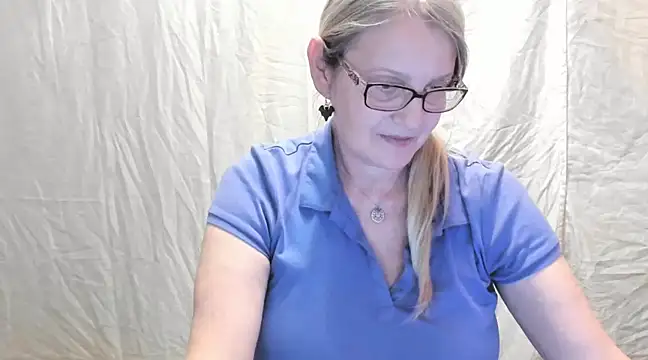 irinamaux online show from 02/20/25, 08:14