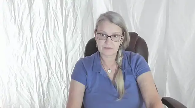 irinamaux online show from 02/26/25, 08:59