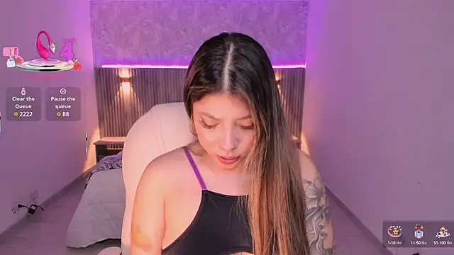 Snapshot of celeste_rosse chatting on 03/20/25, 03:23 celeste rosse online show from 03/20/25, 03:23