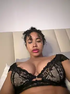 Brunettexio online show from 02/06/25, 02:22
