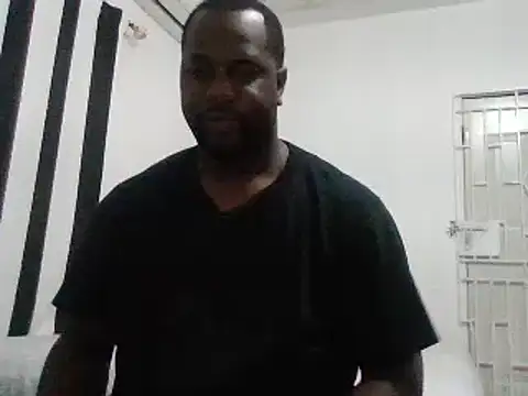 Snapshot of Bighood_T chatting on 01/02/25, 02:11 Bighood T online show from 01/02/25, 02:11