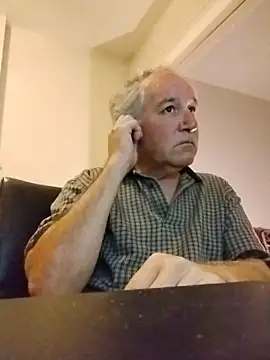 Snapshot of XXCUTHULU23 chatting on 11/03/25, 02:02 XXCUTHULU23 online show from 11/03/25, 02:02