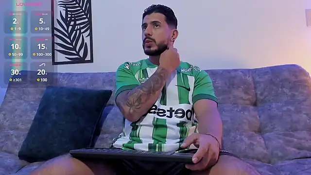 Snapshot of Bruno_Mattos chatting on 02/12/25, 10:04 Bruno Mattos online show from 02/12/25, 10:04