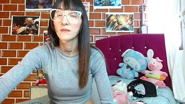Snapshot of Sakura_and_yuki chatting on 03/19/25, 03:19 Sakura and yuki online show from 03/19/25, 03:19