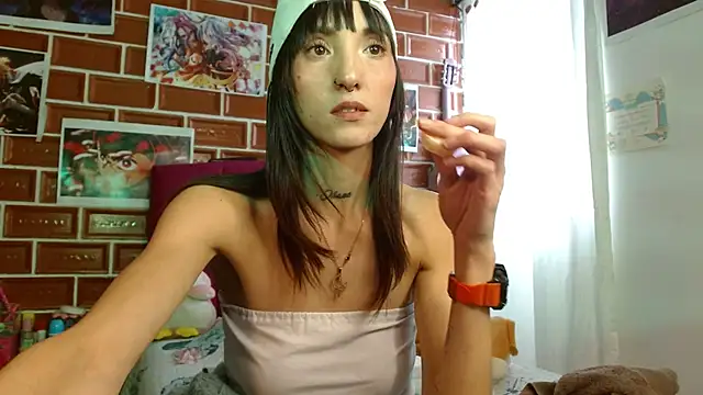 Snapshot of Sakura_and_yuki chatting on 03/19/25, 06:34 Sakura and yuki online show from 03/19/25, 06:34