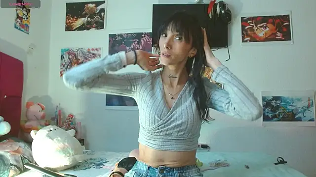 Snapshot of Sakura_and_yuki chatting on 10/14/25, 04:30 Sakura and yuki online show from 10/14/25, 04:30