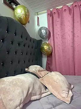 CristalGmez online show from 09/13/25, 02:00