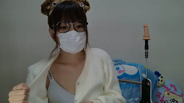 hi---chan- online show from 02/05/25, 07:10