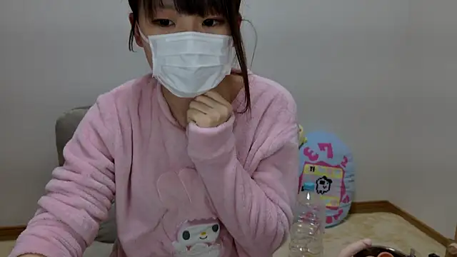 hi---chan- online show from 03/09/25, 05:44