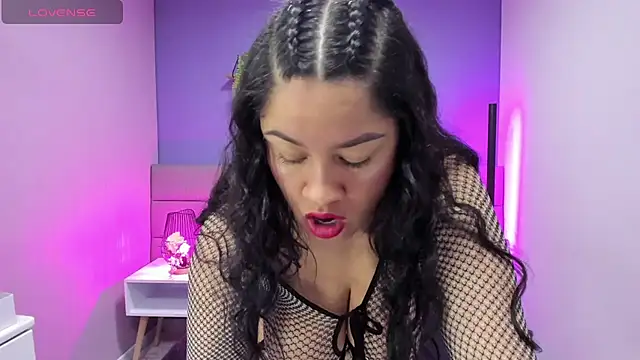 Alicebrooks  online show from 12/30/24, 12:09