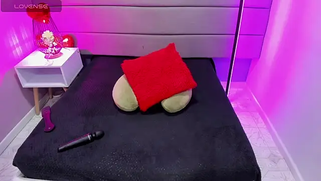 Alicebrooks  online show from 03/10/25, 03:41