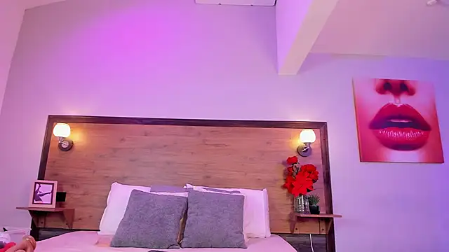 EmmaBakeer online show from 10/08/25, 10:46