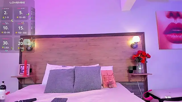 EmmaBakeer online show from 11/13/25, 11:31