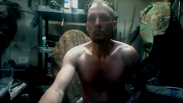 Aaronbp online show from 11/16/25, 04:23