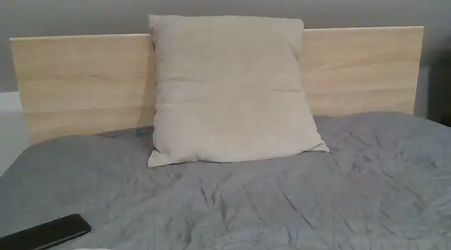 Snapshot of Booy13013 chatting on 02/16/25, 09:05 Booy13013 online show from 02/16/25, 09:05