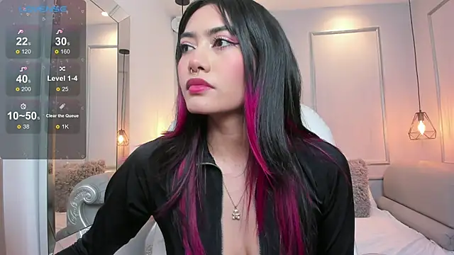 Snapshot of AzuraKindong chatting on 02/17/25, 07:53 AzuraKindong online show from 02/17/25, 07:53
