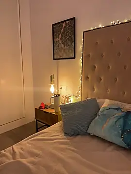 Snapshot of ChristyAdair chatting on 11/17/25, 02:34 ChristyAdair online show from 11/17/25, 02:34