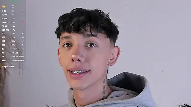 Snapshot of Tomy_Rox chatting on 01/04/25, 08:48 Tomy Rox online show from 01/04/25, 08:48