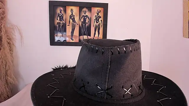 Snapshot of Tomy_Rox chatting on 01/05/25, 07:49 Tomy Rox online show from 01/05/25, 07:49